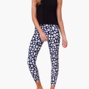 Onzie High Waisted Midi Skull Leggings M/L